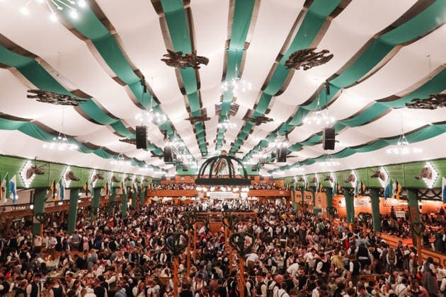 News Bilder des Tages IPA89308751 - Munich, The 191st edition of Oktoberfest. Pictured: A view of the world s largest and most famous folk festival  Copyright: xAlessandroxBremecx xx IPA89308751