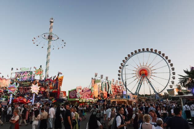 IPA89308778 - Munich, The 191st edition of Oktoberfest. Pictured: A view of the world s largest and most famous folk festival  Copyright: xAlessandroxBremecx xx IPA89308778