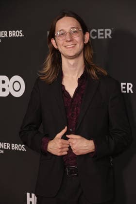 October 4, 2026, Santa Monica, California, USA: Bennett Wyler at The Barbara Berlanti Heroes Gala Benefitting F Cancer at Barker Hangar Santa Monica USA - ZUMAg107 20261004_zep_g107_001 Copyright: xNinaxPrommerx