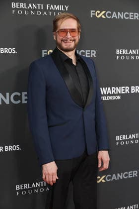 October 4, 2026, Santa Monica, California, USA: Bryan Fuller at The Barbara Berlanti Heroes Gala Benefitting F Cancer at Barker Hangar Santa Monica USA  - ZUMAg107 20261004_zep_g107_032 Copyright: xNinaxPrommerx