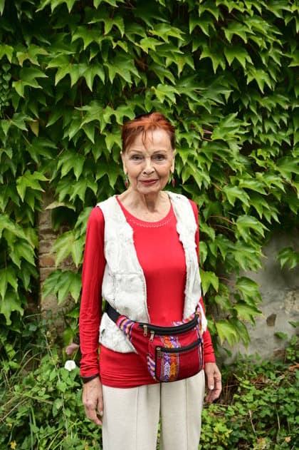 Sibylle Kuhne bei der Gesprächsrunde: rüber kommen - Ost-West-Kunstgespräche im Salon-Format - eine Hommage an Ida Dehmel im Literaturhaus Alte Synagoge. Görlitz, 04.10.2026 Copyright: xMatthiasxWehnertx