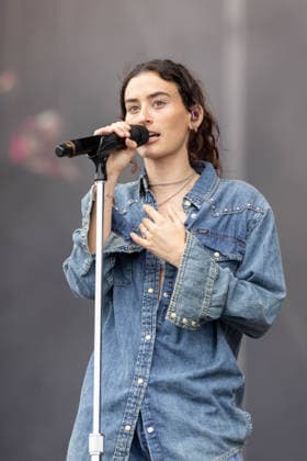 October 4, 2026, Austin, Texas, USA: Musician STELLA LEFTY (STELLA LEFKOFSKY) during the Austin City Limits Music Festival at Zilker Park in Austin, Texas Austin USA  - ZUMAs135 20261004_zap_s135_050 Copyright: xDanielxDeSloverx