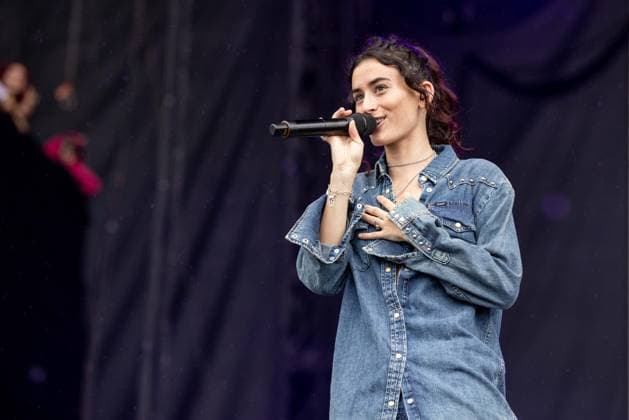 October 4, 2026, Austin, Texas, USA: Musician STELLA LEFTY (STELLA LEFKOFSKY) during the Austin City Limits Music Festival at Zilker Park in Austin, Texas Austin USA  - ZUMAs135 20261004_zap_s135_058 Copyright: xDanielxDeSloverx