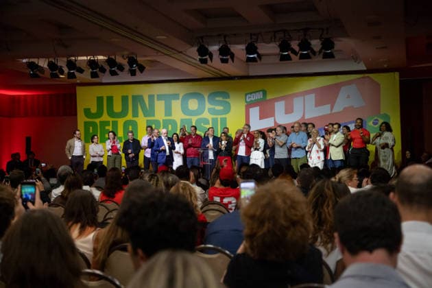 SaO PAULO, SP - 04.10.2026: 2026 ELECTIONS SP - President Luiz Inacio Lula da Silva gives a statement to the press after the results of the first round of the 2026 Elections, on Sunday night (04) in Sao Paulo, SP. x3025581x  RodileixMorais