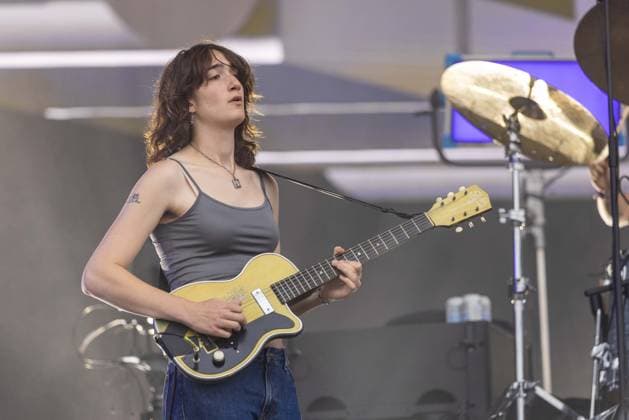 October 4, 2026, Austin, Texas, USA: EMILY GREEN of Geese during the Austin City Limits Music Festival at Zilker Park in Austin, Texas Austin USA  - ZUMAs135 20261004_zap_s135_137 Copyright: xDanielxDeSloverx