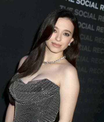 October 4, 2026, New York, New York, USA: Actor MIKEY MADISON seen during the red carpet arrivals at the World Premiere of The Social Reckoning held at the Regal Union Square Theater. New York USA  - ZUMAk03_ 20261004_zaf_k03_053 Copyright: xNancyxKaszermanx