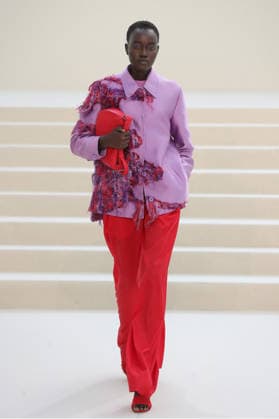 PFW - Akris Runway A model walks the runway during the Akris Womenswear Spring Summer 2027 show as part of Paris Fashion Week on October 04, 2026 in Paris, France. Photo by Alain-Gil Gonzalez ABACAPRESS.COM Paris France  Copyright: xGonzalezxAlain-Gil ABACAx