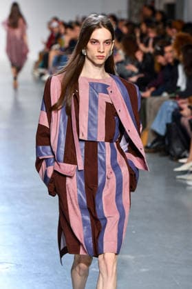 PFW - Niccolo Pasqualetti Runway A model walks the runway during the Niccolò Pasqualetti Womenswear Spring Summer 2027 show as part of Paris Fashion Week on October 04, 2026 in Paris, France. Photo by Shootpix ABACAPRESS.COM Paris France  Copyright: xShootpix ABACAx