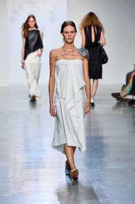 PFW - Niccolo Pasqualetti Runway A model walks the runway during the Niccolò Pasqualetti Womenswear Spring Summer 2027 show as part of Paris Fashion Week on October 04, 2026 in Paris, France. Photo by Shootpix ABACAPRESS.COM Paris France  Copyright: xShootpix ABACAx