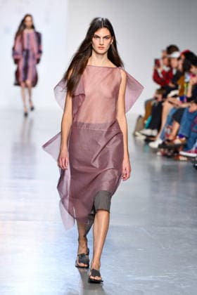 PFW - Niccolo Pasqualetti Runway A model walks the runway during the Niccolò Pasqualetti Womenswear Spring Summer 2027 show as part of Paris Fashion Week on October 04, 2026 in Paris, France. Photo by Shootpix ABACAPRESS.COM Paris France  Copyright: xShootpix ABACAx