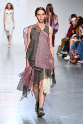 PFW - Niccolo Pasqualetti Runway A model walks the runway during the Niccolò Pasqualetti Womenswear Spring Summer 2027 show as part of Paris Fashion Week on October 04, 2026 in Paris, France. Photo by Shootpix ABACAPRESS.COM Paris France  Copyright: xShootpix ABACAx