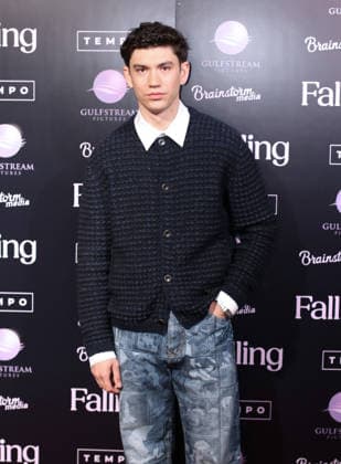 October 4, 2026, New York, Ny, United States: Archie Renaux attends the New York Premiere of Falling . Held at The SAG-AFTRA Foundation Robin Williams Center in New York. Zuma Press. October 4, 2026. New York United States  - ZUMAp281 20261004_zea_p281_003 Copyright: xPhotoxImagexPressx