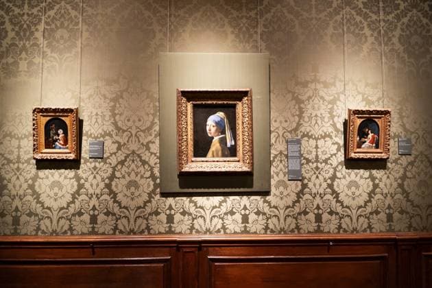 THE HAGUE - Johannes Vermeer s Girl with a Pearl Earring is hanging in the Mauritshuis again. The painting spent five weeks in Japan, where it was part of an exhibition of works from the Mauritshuis in Osaka. LINA SELG ANP netherlands out - belgium out  Copyright: xx x571566195x originalFilename: 571566195.jpg