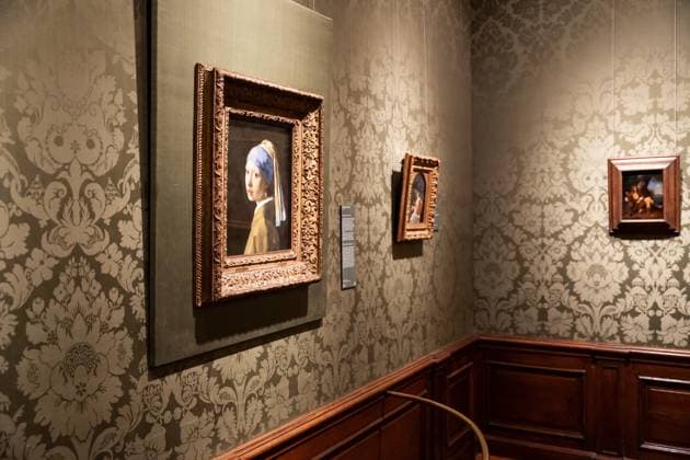 THE HAGUE - Johannes Vermeer s Girl with a Pearl Earring is hanging in the Mauritshuis again. The painting spent five weeks in Japan, where it was part of an exhibition of works from the Mauritshuis in Osaka. LINA SELG ANP netherlands out - belgium out  Copyright: xx x571566215x originalFilename: 571566215.jpg