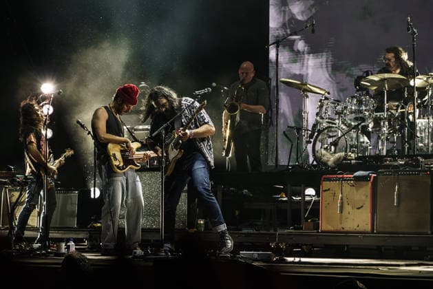 October 4, 2026: Austin, Texas. Day two of Austin City Limits Festival. War on Drugs.  - ZUMAda1_ 20261004_zap_da1_010 Copyright: xSandraxDahdahx