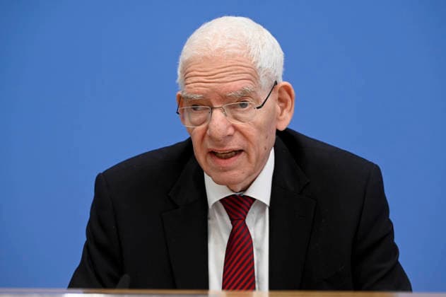 ABB BPK- Dr. Josef Schuster, Praesident des Zentralrats der Juden in Deutschlan Thema Vorstellung Entschieden gegen Antisemitismus Gutachten zum Gesetzentwurf zur Strafbarkeit der Leugnung des Existenzrechts Israels auf der BPK Bundespressekonferenz in Berlin am 01.10.2026 Berlin Deutschland