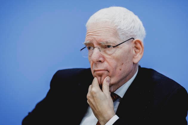 Josef Schuster, Praesident des Zentralrates der Juden in Deutschland, aufgenommen im Rahmen der Pressekonferenz zum Thema Entschieden gegen Antisemitismus: Gutachten zum Gesetzentwurf zur Strafbarkeit der Leugnung des Existenzrechts Israels in Berlin, 05.10.2026. Berlin Deutschland Copyright: xFlorianxGaertnerx