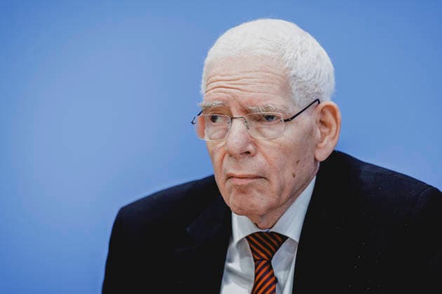 Josef Schuster, Praesident des Zentralrates der Juden in Deutschland, aufgenommen im Rahmen der Pressekonferenz zum Thema Entschieden gegen Antisemitismus: Gutachten zum Gesetzentwurf zur Strafbarkeit der Leugnung des Existenzrechts Israels in Berlin, 05.10.2026. Berlin Deutschland Copyright: xFlorianxGaertnerx