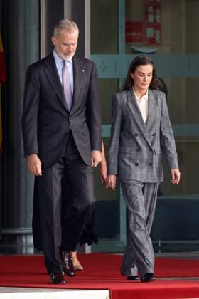 The King and Queen s State Visit to Finland Begins: King Felipe VI and Queen Letizia upon their arrival at the airport ahead of their state visit to Finland, on October 5, 2026, in Madrid, Spain. The state visit to Finland will take place October 5–7, with visits to Helsinki and Rovaniemi. KING AND QUEEN’S STATE VISIT, ANTÓNIO GUTIÉZ AIRPORT, Madrid, Spain  Copyright: xAntonioxGutiÃ rrezx 7821870