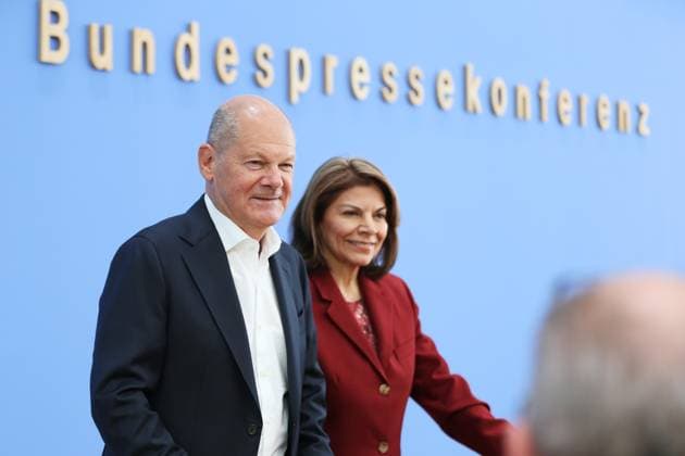 Berlin, Deutschland, 05.10.2026: Bundespressekonferenz: Vorstellung Entwicklungspolitische Nord-Süd-Kommission (ENSK): Pressekonferenz zu Zusammensetzung und prioritären Themen der Entwicklungspolitischen Nord-Süd-Kommission: Olaf Scholz (SPD) und Laura Chinchilla Miranda Copyright: xdtsxNachrichtenagenturx dts_137137