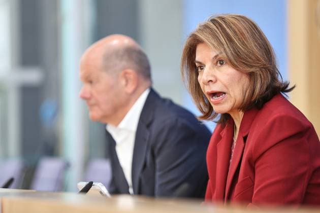 Berlin, Deutschland, 05.10.2026: Bundespressekonferenz: Vorstellung Entwicklungspolitische Nord-Süd-Kommission (ENSK): Pressekonferenz zu Zusammensetzung und prioritären Themen der Entwicklungspolitischen Nord-Süd-Kommission: Olaf Scholz (SPD) und Laura Chinchilla Miranda Copyright: xdtsxNachrichtenagenturx dts_137141