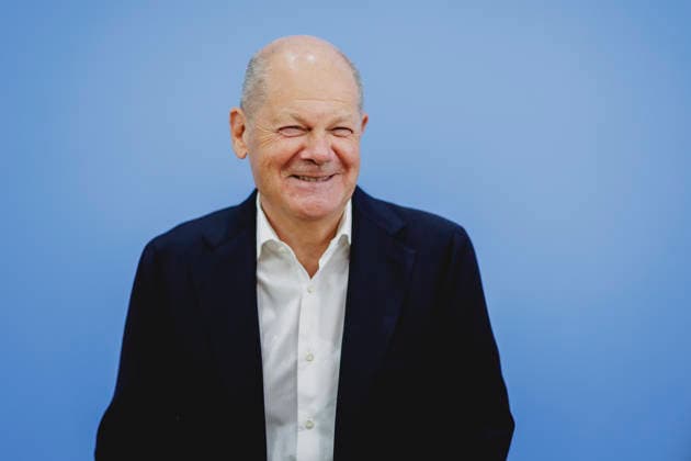 Olaf Scholz, Bundeskanzler a.D. und Co-Vorsitzender der ENSK, aufgenommen im Rahmen der Pressekonferenz zur Vorstellung Entwicklungspolitische Nord-Sued-Kommission in Berlin, 05.10.2026. Berlin Deutschland Copyright: xFlorianxGaertnerx