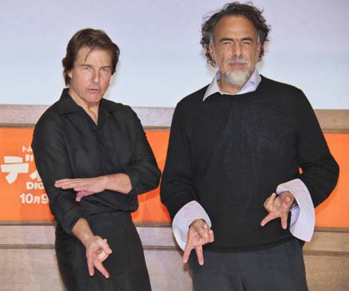 Actor Tom Cruise(L) and Director Alejandro Gonzalez Inarritu pose for camera during the press conference for the film Digger in Tokyo, Japan on Monday, October 4, 2026.  TKP2026100415 KEIZOxMORI