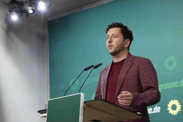 Felix Banaszak Co-Vorsitzender Bündnis 90 Die Grünen; Pressekonferenz 05.10.2026, am 05.10.2026 in Berlin, (Parteizentrale Bündnis 90 Die Grünen), Deutschland