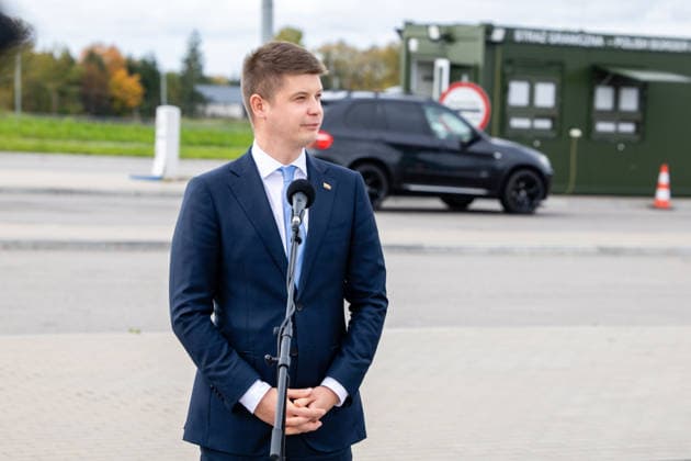 Martyno Katelyno ir Marcino Kierwinskio susutikimas Budzisko pasienio kontroles punkte.2026-10-05, Budzisko Copyright: xTeodorasxBiliÅ«nas BNSx