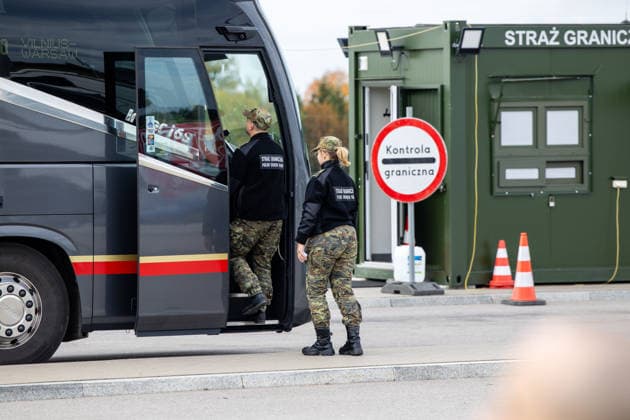 Martyno Katelyno ir Marcino Kierwinskio susutikimas Budzisko pasienio kontroles punkte.2026-10-05, Budzisko Copyright: xTeodorasxBiliÅ«nas BNSx