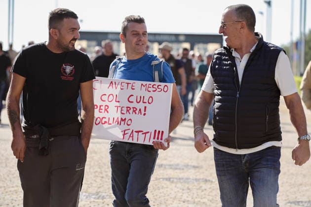 October 5, 2026, Catanzaro, Catanzaro, Italy: A group of truck drivers, traders and representatives of the agricultural sector protested against the high cost of living and fuel at the headquarters of the Regional Citadel in Catanzaro, 05 10 2026 Catanzaro Italy  - ZUMAa289 20261005_zia_a289_063 Copyright: xValeriaxFerrarox xAgfx