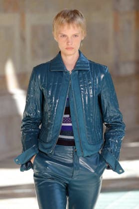 PFW - Gabriela Hearst Runway A model walks the runway during Gabriela Hearst Women s Spring Summer 2027 show as part of Paris Fashion Week on October 5, 2026 in Paris, France. Photo by Alain-Gil Gonzalez ABACAPRESS.COM Paris France  Copyright: xGonzalezxAlain-Gil ABACAx