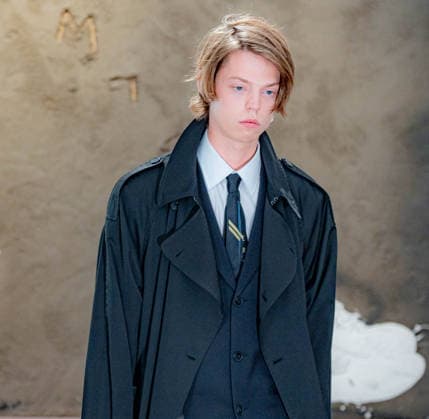 Paris Fashion Week Women s Wear SPRING SUMMER 2027 Collection by ENFANTS RICHES DEPRIMES Backstage October 5, 2026, photography by Sylvie Lefort, MAXPPP 05 10 2026 @Sylvie Lefort Photography MAXPPP 10 05 26 Models showcase designs from the ENFANTS RICHES DEPRIMES Women’s SPRING SUMMER 2027 collection BACKSTAGE during Paris Fashion Week, in Paris, France, October 5, 2026. The presentation of the women’s collections ran from September 28 to October 6, 26.  Copyright: xmaxpppxsylviexlefortxphotographyx LFR202610051662 LFR202610051662