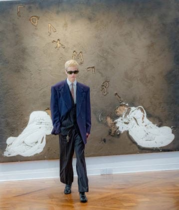 Paris Fashion Week Women s Wear SPRING SUMMER 2027 Collection by ENFANTS RICHES DEPRIMES Backstage October 5, 2026, photography by Sylvie Lefort, MAXPPP 05 10 2026 @Sylvie Lefort Photography MAXPPP 10 05 26 Models showcase designs from the ENFANTS RICHES DEPRIMES Women’s SPRING SUMMER 2027 collection BACKSTAGE during Paris Fashion Week, in Paris, France, October 5, 2026. The presentation of the women’s collections ran from September 28 to October 6, 26.  Copyright: xmaxpppxsylviexlefortxphotographyx LFR202610051635 LFR202610051635