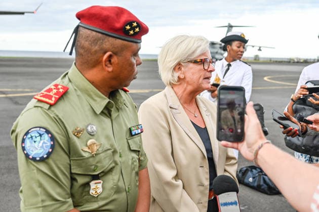 Catherine Vautrin visited Réunion on Monday as part of the Pegase 2026 mission at Air Base 181 at Roland Garros Airport in Sainte-Marie. the Minister of the Armed Forces and Veterans Affairs emphasized cooperation with countries in the region. She participated in an in-flight refueling of a Rafale from aboard a military Airbus. Catherine Vautrin visited Réunion on Monday as part of the Pegase 2026 mission. At Air Base 181 at Roland Garros Airport in Sainte Marie, the Minister of the Armed Forces and Veterans Affairs emphasized cooperation with countries in the region. She participated in an in-flight refueling of a Rafale from aboard a military Airbus. 460220 2026 10 05  Copyright: xPierrexMarchalx xAnakaoPressx xStarfacex STAR_460220_007