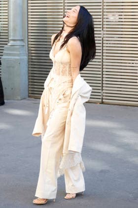Maria Pedraza at the Zimmermann Women s Ready-to-Wear Spring Summer 2027 Collection fashion show during Paris Fashion Week on October 5, 2026. Christophe Aubert, Bestimage. Celebrities at the Zimmermann Women s Ready-to-Wear Spring Summer 2027 Collection fashion show during Paris Fashion Week, October 5, 2026, Paris, France  Copyright: xChristophexAubertx xBestimagexChristophexAubertx xBestimagex
