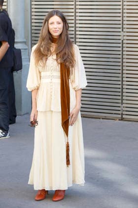 Celeste Dalla Porta at the Zimmermann Women s Ready-to-Wear Spring Summer 2027 Collection fashion show during Paris Fashion Week on October 5, 2026. Christophe Aubert, Bestimage. Celebrities at the Zimmermann Women s Ready-to-Wear Spring Summer 2027 Collection fashion show during Paris Fashion Week, on October 5, 2026, Paris, France  Copyright: xChristophexAubertx xBestimagexChristophexAubertx xBestimagex
