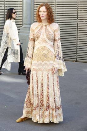 Karen Elson at the Zimmermann Women s Ready-to-Wear Spring Summer 2027 Collection fashion show during Paris Fashion Week on October 5, 2026. Christophe Aubert, Bestimage. Celebrities at the Zimmermann Women s Ready-to-Wear Spring Summer 2027 Collection fashion show during Paris Fashion Week, October 5, 2026, Paris, France  Copyright: xChristophexAubertx xBestimagexChristophexAubertx xBestimagex