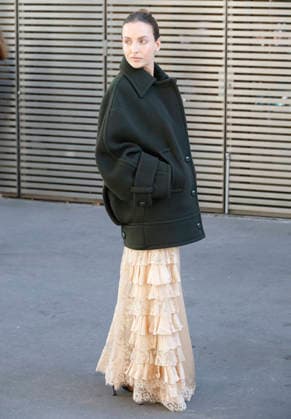Carla Ginola at the Zimmermann Women s Ready-to-Wear Spring Summer 2027 Collection fashion show during Paris Fashion Week on October 5, 2026. Christophe Aubert, Bestimage. Celebrities at the Zimmermann Women s Ready-to-Wear Spring Summer 2027 Collection fashion show during Paris Fashion Week, October 5, 2026, Paris, France  Copyright: xChristophexAubertx xBestimagexChristophexAubertx xBestimagex