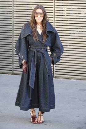 Ginevra Mavilla at the Zimmermann Women s Ready-to-Wear Spring Summer 2027 Collection fashion show during Paris Fashion Week on October 5, 2026. Christophe Aubert, Bestimage. Celebrities at the Zimmermann Women s Ready-to-Wear Spring Summer 2027 Collection fashion show during Paris Fashion Week, October 5, 2026, Paris, France  Copyright: xChristophexAubertx xBestimagexChristophexAubertx xBestimagex
