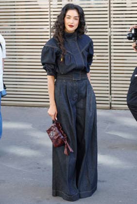 Guest at the Zimmermann Women’s Ready-to-Wear Spring Summer 2027 Collection fashion show during Paris Fashion Week on October 5, 2026. Christophe Aubert, Bestimage. Celebrities at the Zimmermann Women’s Ready-to-Wear Spring Summer 2027 Collection fashion show during Paris Fashion Week, October 5, 2026, Paris, France  Copyright: xChristophexAubertx xBestimagexChristophexAubertx xBestimagex