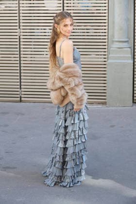 Guest at the Zimmermann Women’s Ready-to-Wear Spring Summer 2027 Collection fashion show during Paris Fashion Week on October 5, 2026. Christophe Aubert, Bestimage. Celebrities at the Zimmermann Women’s Ready-to-Wear Spring Summer 2027 Collection fashion show during Paris Fashion Week, October 5, 2026, Paris, France  Copyright: xChristophexAubertx xBestimagexChristophexAubertx xBestimagex