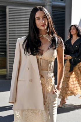 PFW Zimmermann Outside Arrivals Maria Pedraza arriving at Zimmermann show during Paris Fashion Week, in Paris, France on 5 October 2026. Photo by Julien Reynaud APS-Medias ABACAPRESS.COM Paris France  Copyright: xReynaudxJulien APS-Medias ABACAx