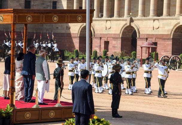 Ceremonial reception for Swiss President Guy Parmelin New Delhi, Oct 05 (ANI): Swiss Confederation President Guy Parmelin being accorded a ceremonial reception in the presence of President Droupadi Murmu and Prime Minister Narendra Modi at the Forecourt of Rashtrapati Bhavan, in New Delhi on Monday. NEW DELHI Delhi India Copyright: xANIx ANI_20261005060