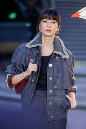 Meng Ke Wu at the photocall for the Chanel Women s Ready-to-Wear Spring Summer 2027 show during Paris Fashion Week (PFW) at the Grand Palais in Paris, France, on October 5, 2026. Olivier Borde, Bestimage. Photocall at the Chanel Women’s Ready-to-Wear Spring Summer 2027 show as part of Paris Fashion Week on October 5, 2026, in Paris, France. Paris, France  Copyright: xOLIVIERxBORDEx xBESTIMAGExOLIVIERxBORDEx xBESTIMAGEx