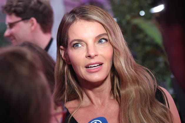Verleihung der First Steps Awards 2026 in Berlin Berlin, 05.10.2026 Yvonne Catterfeld bei der Verleihung der First Steps Awards im Theater des Westens in Berlin Berlin Deutschland Copyright: xMatthiasxGränzdörferx