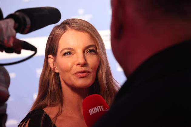 Verleihung der First Steps Awards 2026 in Berlin Berlin, 05.10.2026 Yvonne Catterfeld bei der Verleihung der First Steps Awards im Theater des Westens in Berlin Berlin Deutschland Copyright: xMatthiasxGränzdörferx