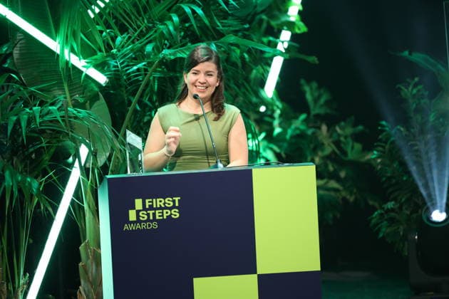 FIRST STEPS 2026 Dokumentarfilm Gewinnerfilm: WAS AN EMPFINDSAMKEIT BLEIBT von Daniela Magnani HuÌˆller Preisverleihung auf der Buehne bei der FIRST STEPS 2026 Verleihung im Theater des Westens in Berlin Copyright: xEventpressxFuhrx