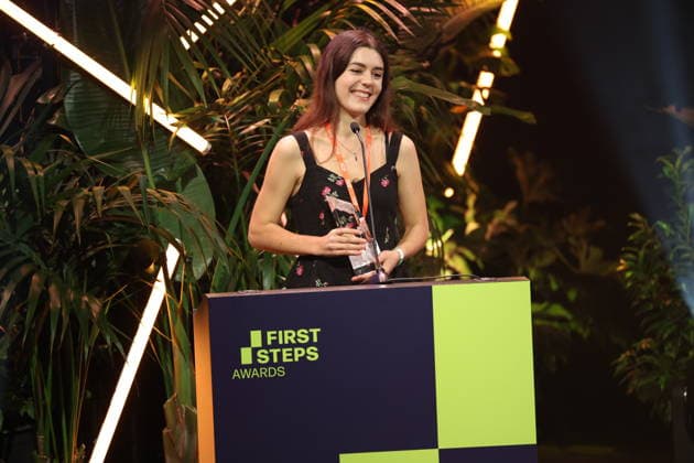 FIRST STEPS 2026 Big Audience Award: Gewinnerbuch: OPERATION OBERLAND von Patricia SchuÌˆtz Preisverleihung auf der Buehne bei der FIRST STEPS 2026 Verleihung im Theater des Westens in Berlin Copyright: xEventpressxFuhrx