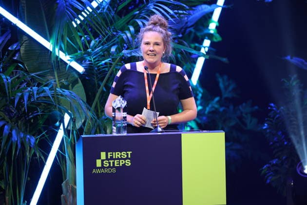 FIRST STEPS 2026 Michael Ballhaus Preis: Gewinnerfilm: RUN ME WILD, Kamera: Lea Dähne Preisverleihung auf der Buehne bei der FIRST STEPS 2026 Verleihung im Theater des Westens in Berlin Copyright: xEventpressxFuhrx